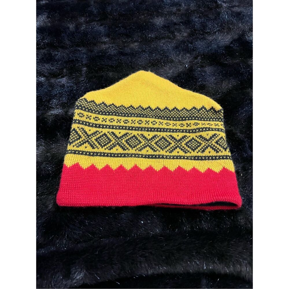 Obermeyer Beanie Toque Adult Size Osfm Red yellow Knit Blend Fair Isle